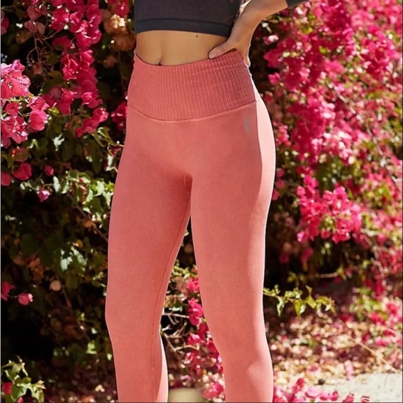 Free People - Good Karma Running Legging